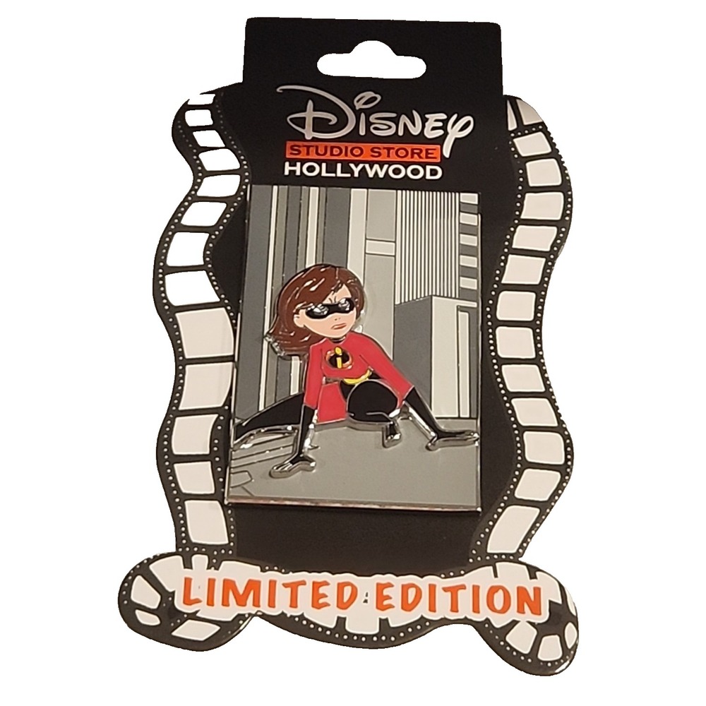 Disney Pin Mrs Incredibles Heroines Fight Back D23 Expo DSSH LE 300 136038